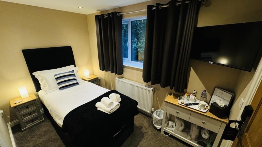 Highfield Coach House Hotel Лимингтън Стая снимка